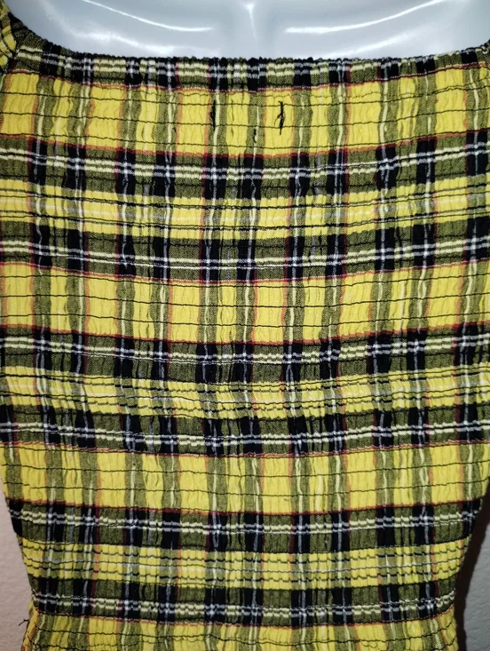 HOT TOPIC Yellow Plaid Square-Neck Women’s Top sz Medium - Picture 9 of 10